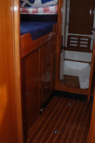 Interior - Foward Cabin